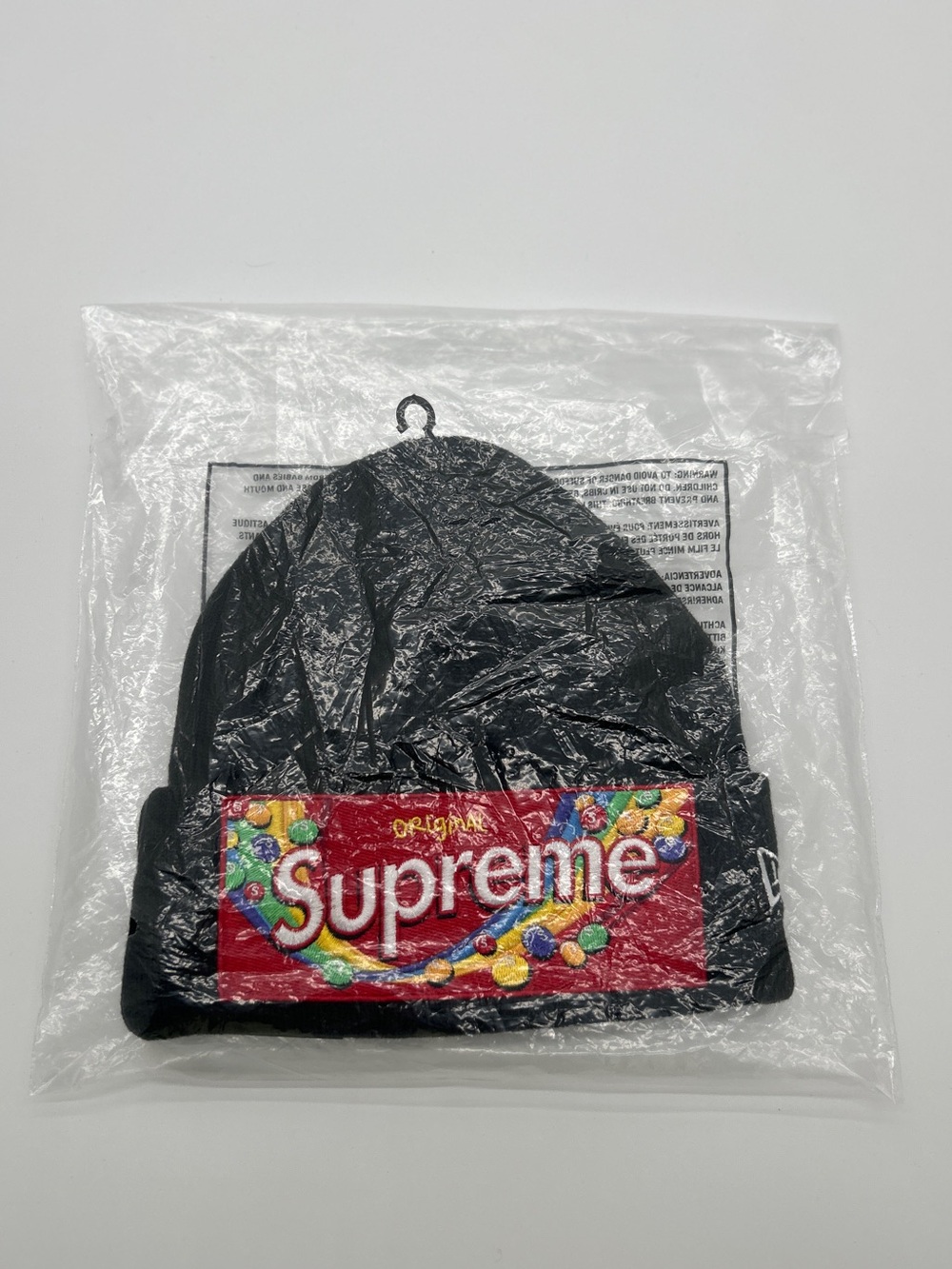 Supreme x Skittles x New Era Beanie Black FW21 Limited Edition OS.